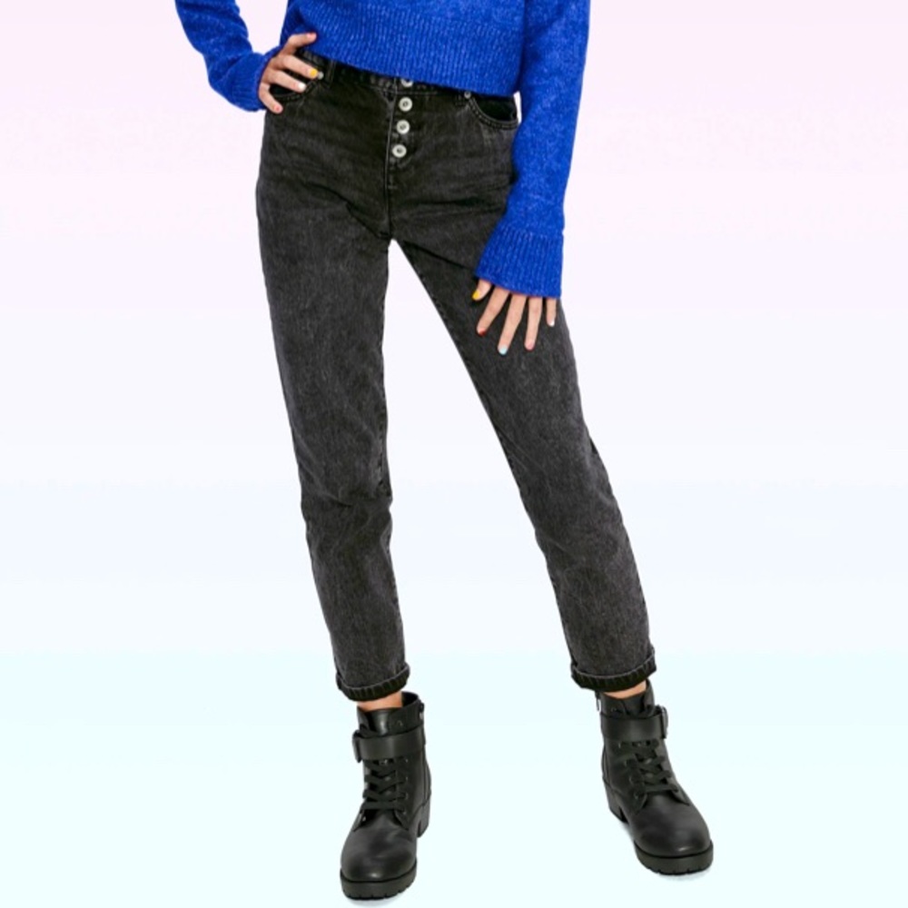 Sugar and Jade High Rise Girlfriend Jeans NWT BRAND NEW BRAND! 32” Waist